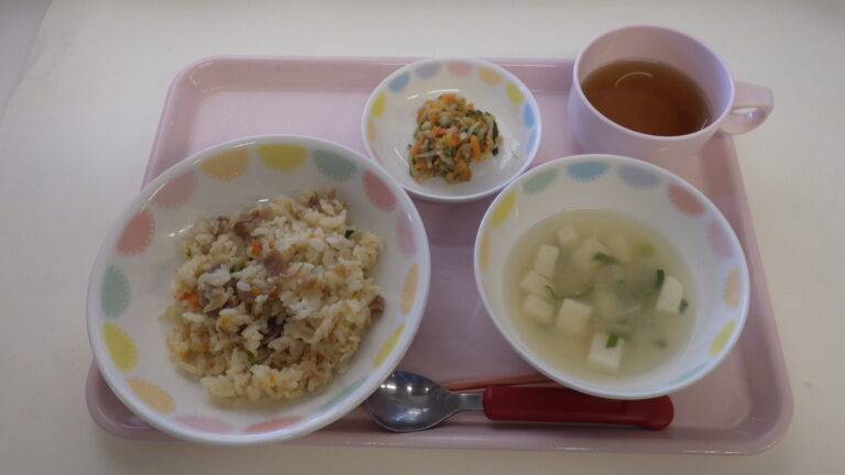 2025年11月8日（土）　給食
