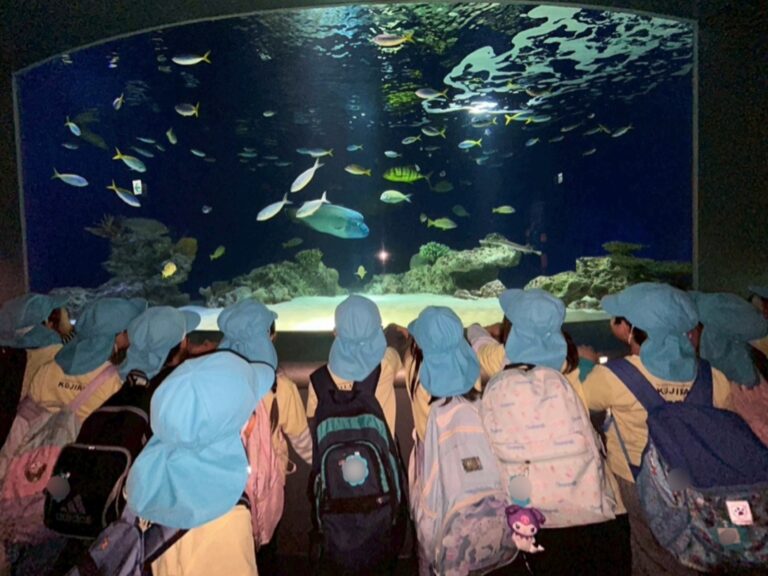 秋の遠足🚌～マリンワールド海の中道～