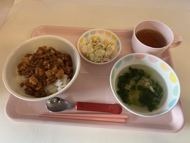 2025年12月8日（月）　　給食